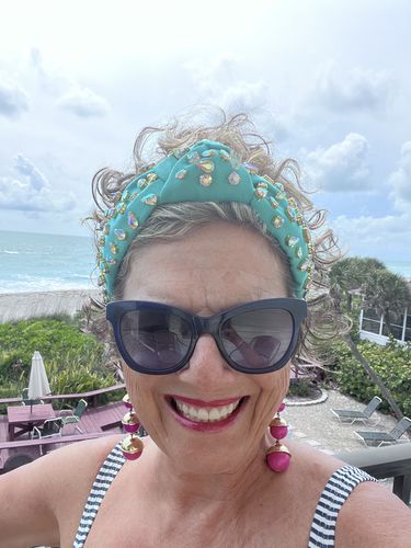 Customer photo review of TURQUOISE RAINBOW CANDY JEWELED KNOTTED HEADBAND