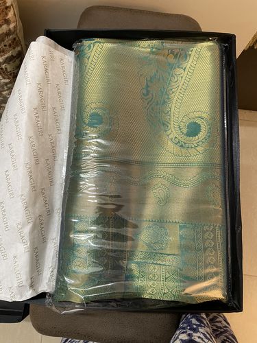 Customer photo review of SAI LOKUR in Pea Green Kanjivaram Saree