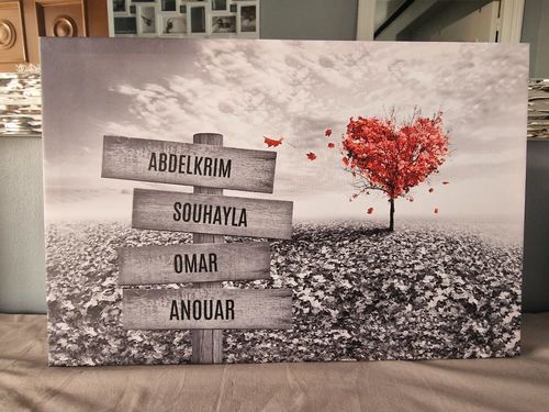 Customer photo review of Lienzo Árbol Corazón con Nombres Personalizados