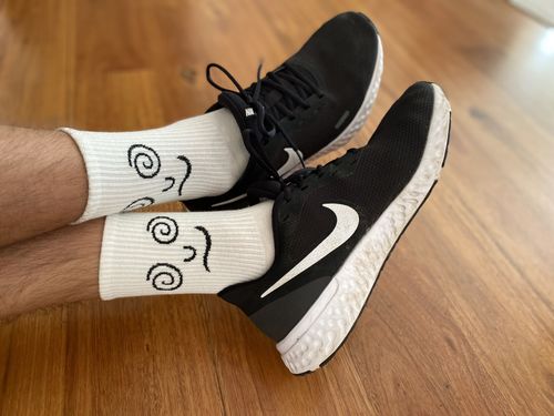 Customer photo review of 11 Pack Mood Socks by Smoods™