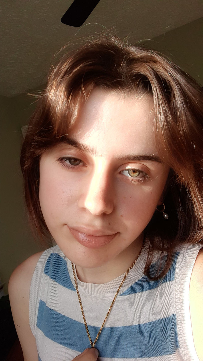 Customer photo review of Thin Romance Necklace - Gold