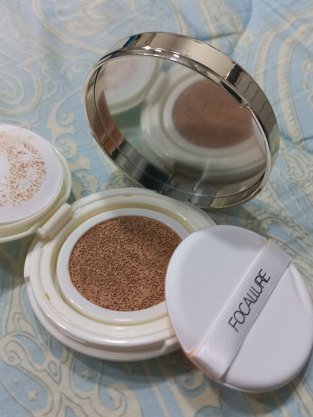 Customer photo review of Matte Air Cushion Foundation