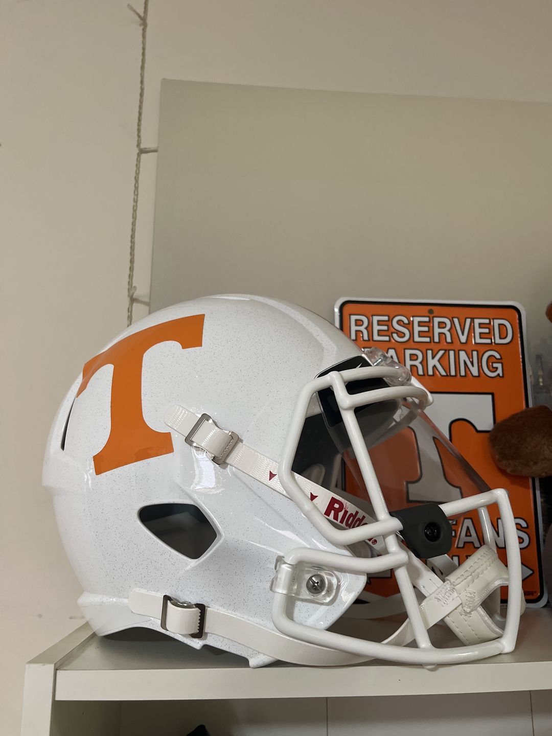 Customer photo review of Tennessee Volunteers Riddell Speed Full Size Replica Football Helmet