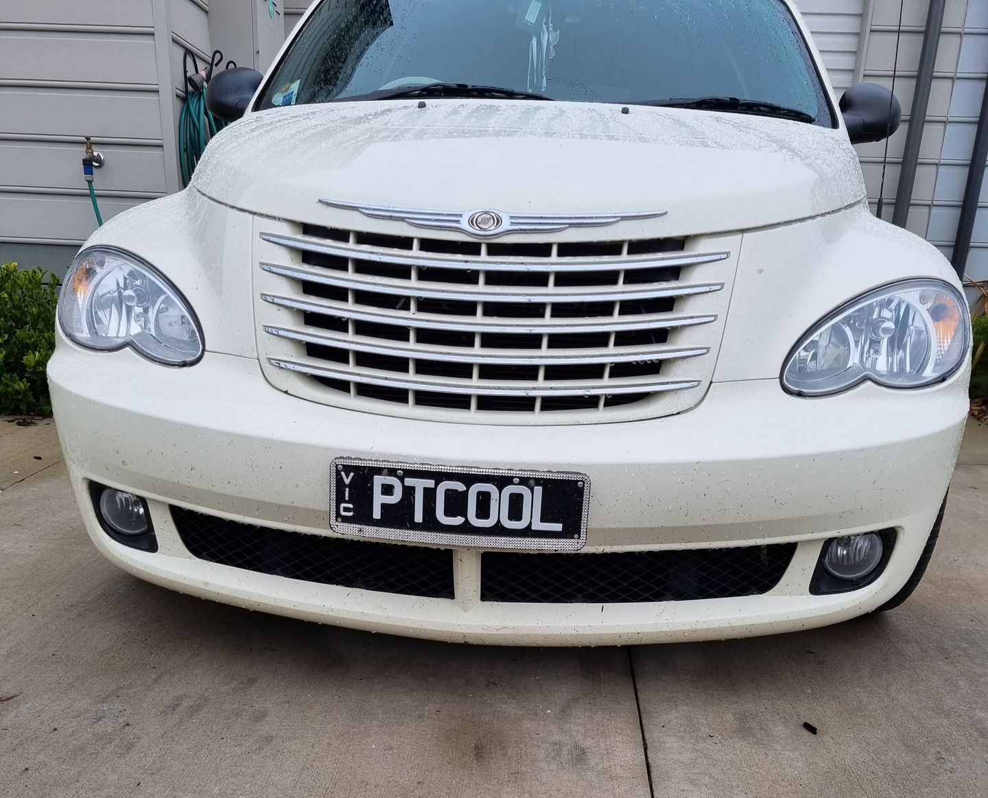 Customer photo review of Bling Number Plate Frames