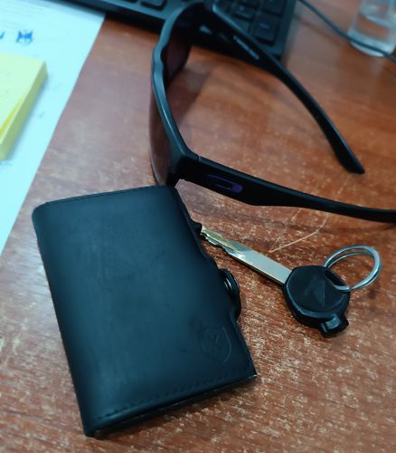 Customer photo review of Full Black