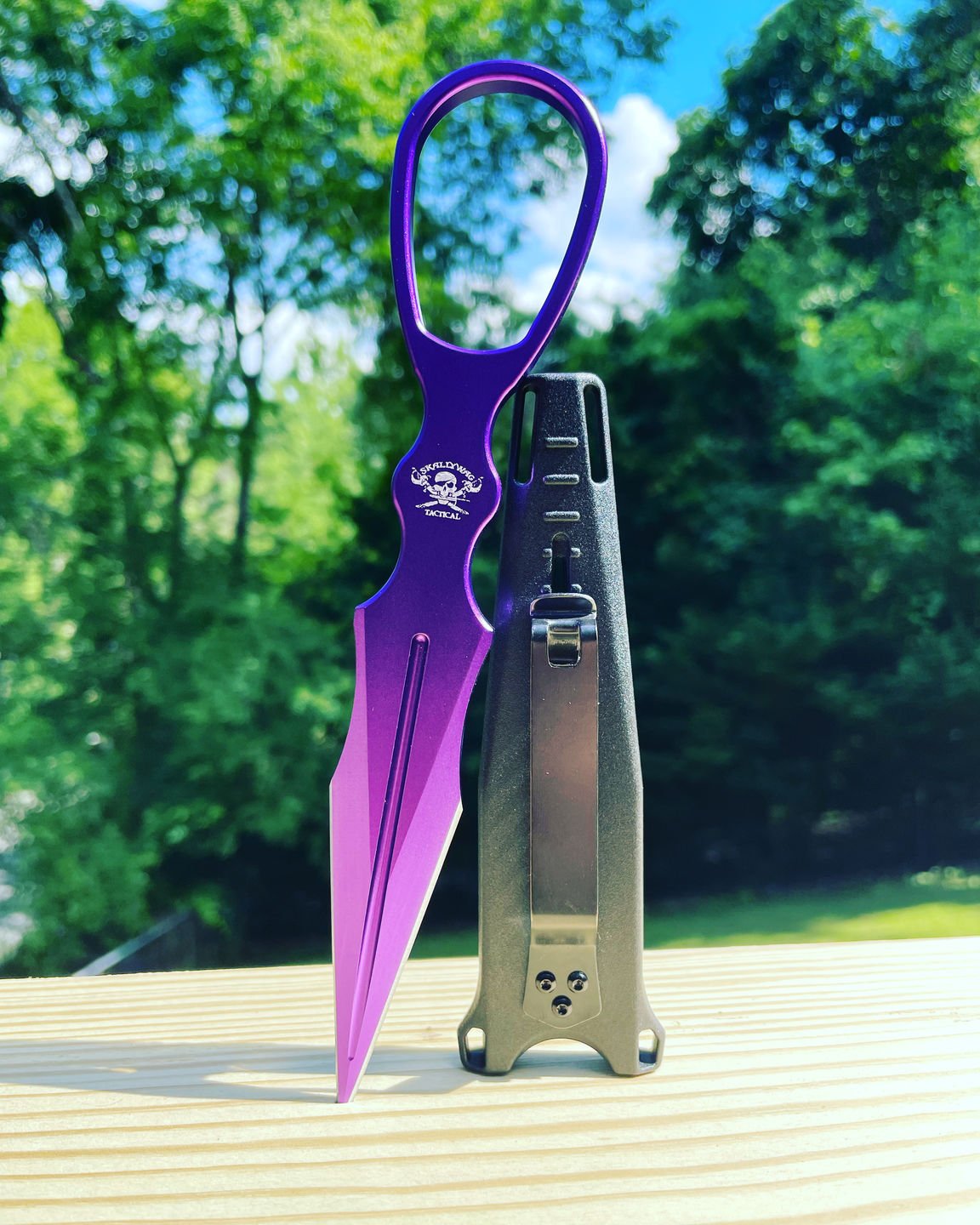 Customer photo review of Skallywag Aluminum Dagger (Not Trainer)