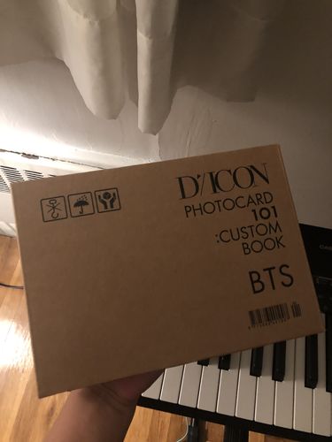 Customer photo review of BTS D-ICON (DICON) Photocard 101 : Custom Book