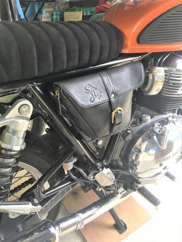 Customer photo review of Sacoche latérale cuir Noir pour Royal Enfield
