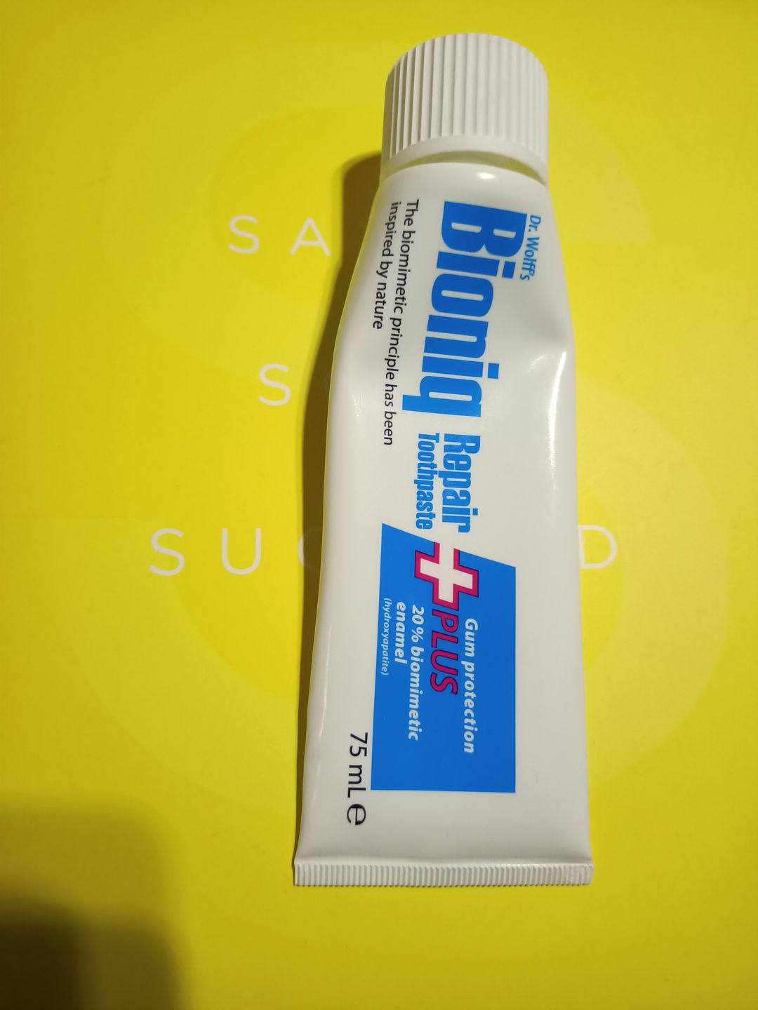 Customer photo review of Bioniq® Repair-Toothpaste PLUS (75ml)