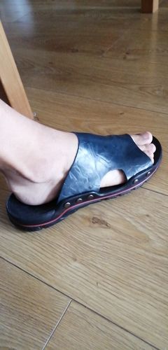 Customer photo review of New Men Sandals Fashion Trend Soft Sole Flip-flop