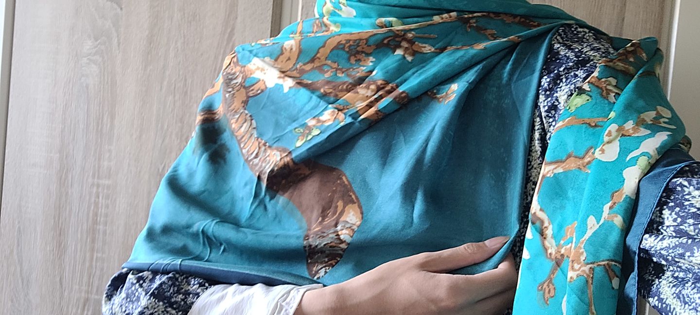 Customer photo review of Almond blossom silk Scarf