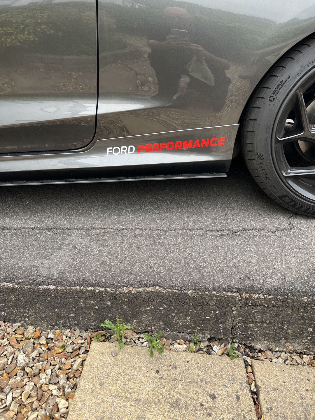 Customer photo review of Wiper Arm Bolt Rubber Covers - Mk7/7.5/8/8.5 Fiesta