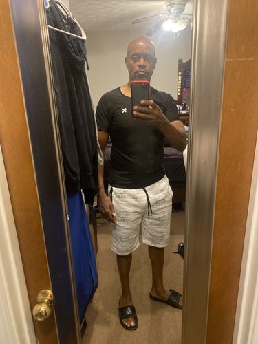 Customer photo review of Men's Heat Trapping T-Shirt