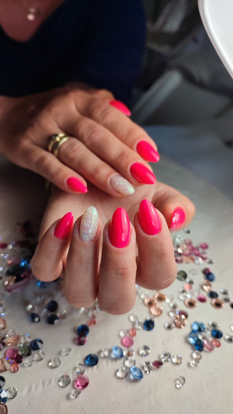 Customer photo review of Semilac Top Coat No Wipe Real Colour UV Gel Polish 11 ml