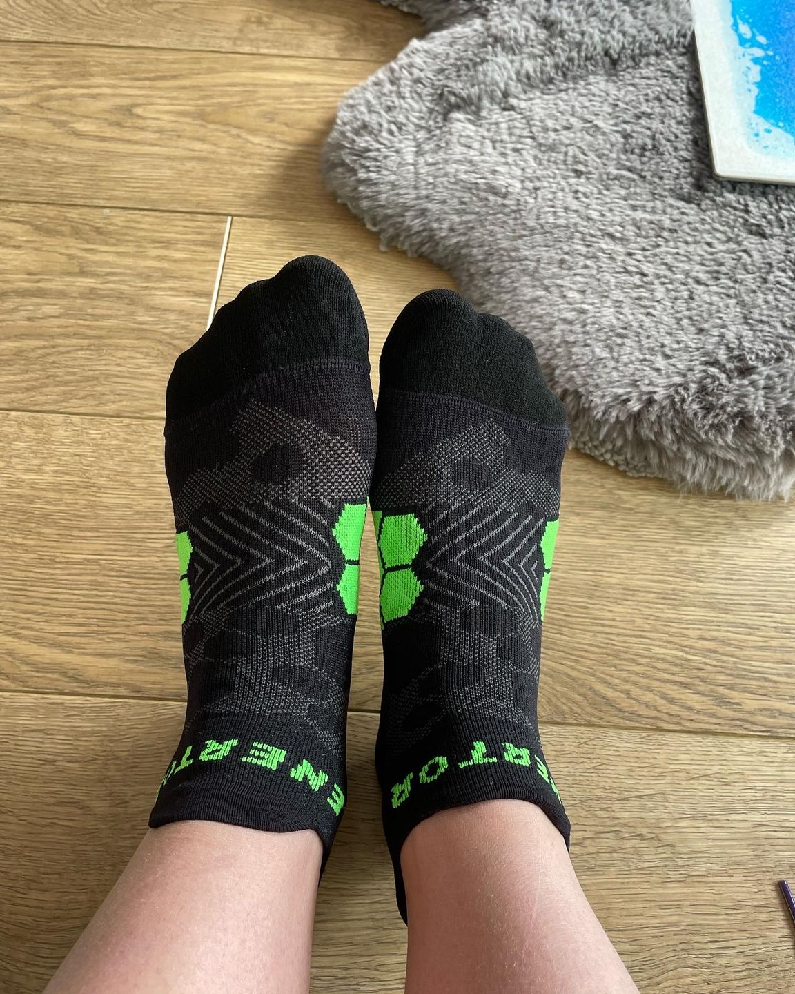 Customer photo review of Energy Run Socks