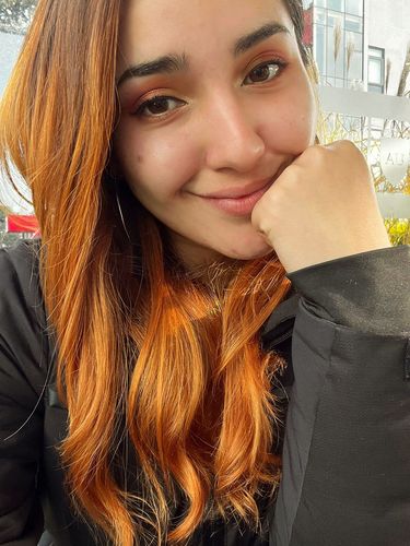 Reseña con foto de un cliente sobre Pack 3 Hennas Jamila Hair -  Cobrizo Natural y Duradero  👩🏼‍🦰