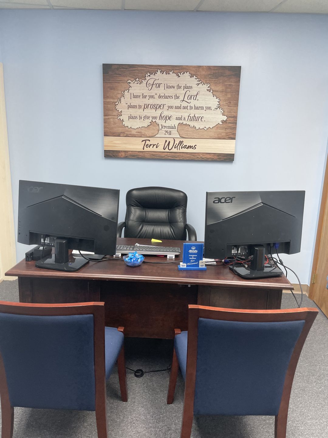 Customer photo review of For I know the plans I have for you Jeremiah 29:11 personalized name wall art canvas