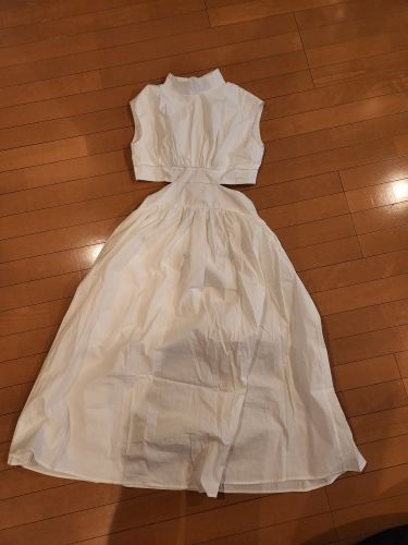 Customer photo review of Solid Color Patchwork Modern Cutout Midi Dress