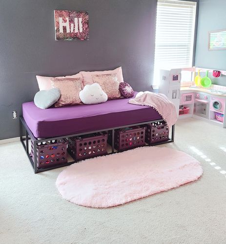 Customer photo review of 4 Way Stretchable Elastic Fitted Bedsheet