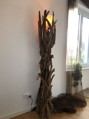 Customer photo review of Treibholz Stehlampe VILLA inkl. Lampenschirm Natur
