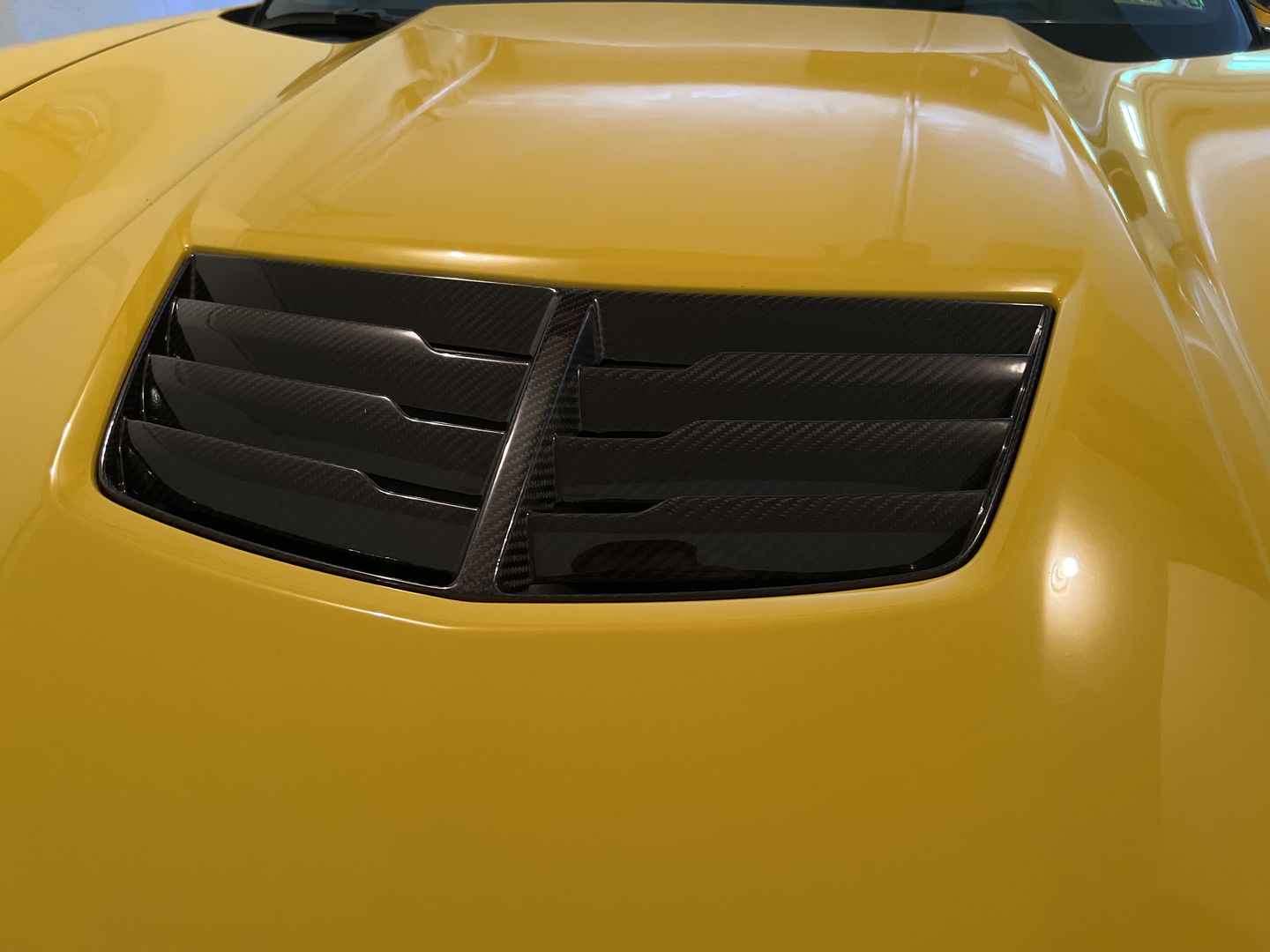 Customer photo review of Corvette C7 Z06 Carbon Fiber Hood Vent
