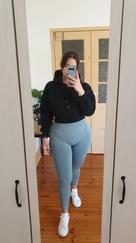 Customer photo review of Lyft High-Waist