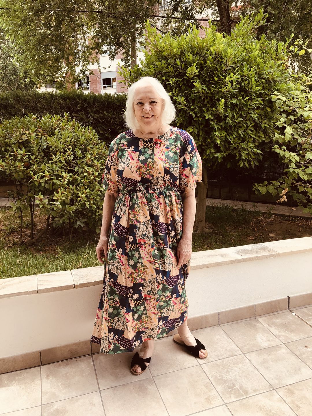 Customer photo review of Plus Size - Floral Prints Short Sleeve Summer Loose Dress