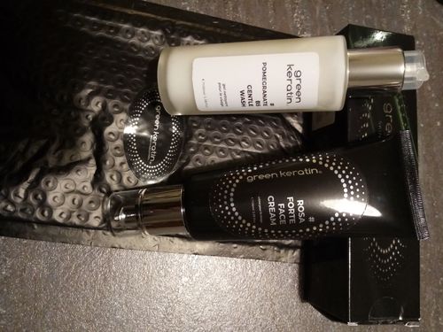 Customer photo review of ROSAFORTE™ Magnifique Crème Hydratante, 100ml