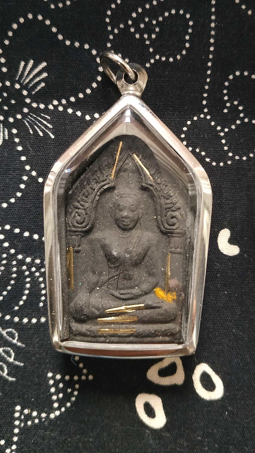 Customer photo review of Amulette Thai de charme Phra Khunpen Pim Khamakan - Très Vénérable LP Koon.