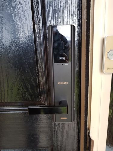 Customer photo review of Samsung SHP-DH537