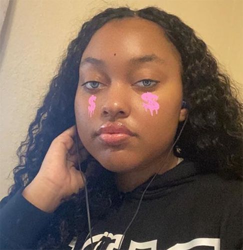 Customer photo review of DNA Taylor Blue Gray Colored Contact Lenses