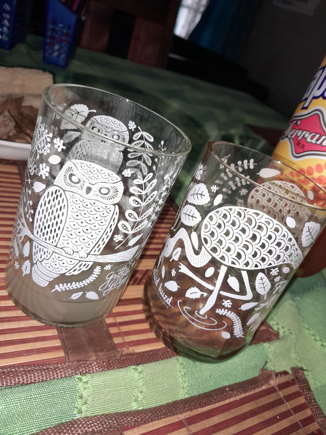 Customer photo review of Aves de Chile Juego de 4 Vasos