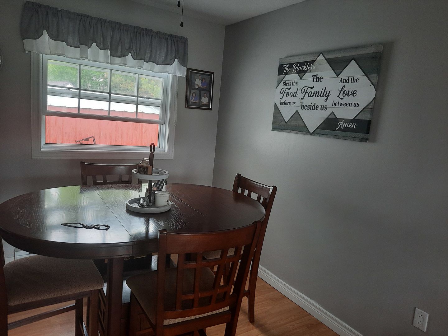 Customer photo review of Personalized "Bless The Food Family Love" Premium Canvas