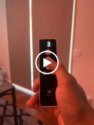Customer video review of SmartWings Motorized Roller Shades 100% Blackout Vigor