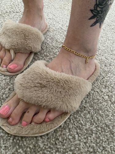 Customer photo review of Initial Figaro Anklet