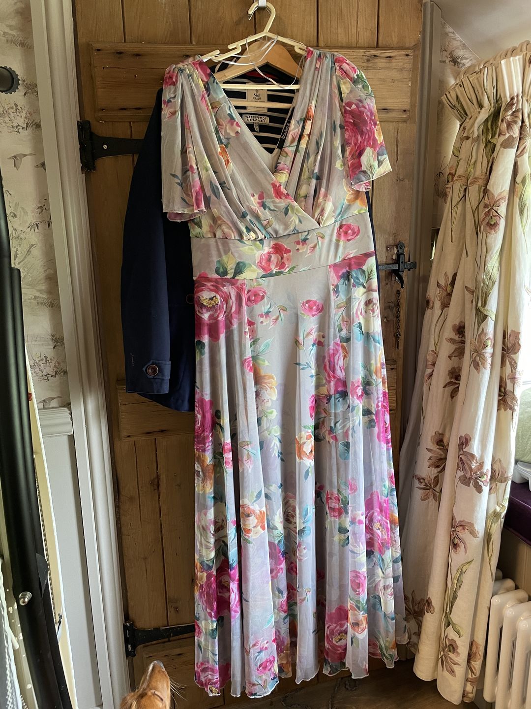 Customer photo review of Isabelle Silver Pink Float Sleeve Maxi Dress