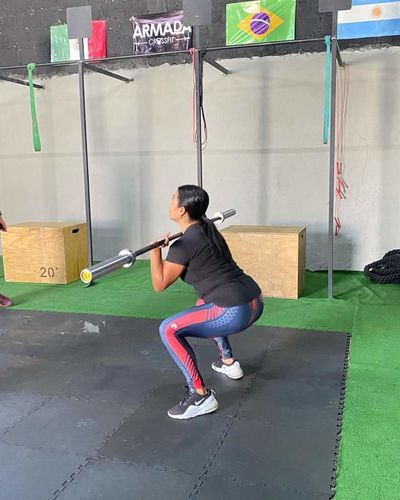 Customer photo review of Leggings Deportivo mujer, gris oscuro/rojo, licra Colombiana, Push Up, no se transparenta TFIT PRO 838