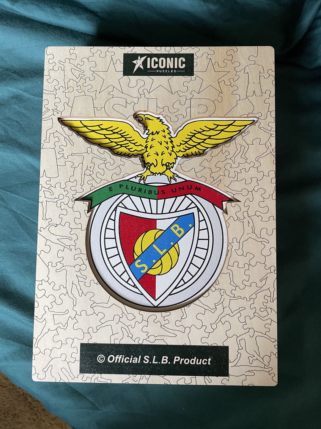 Customer photo review of Official Benfica Logo Wooden Puzzle