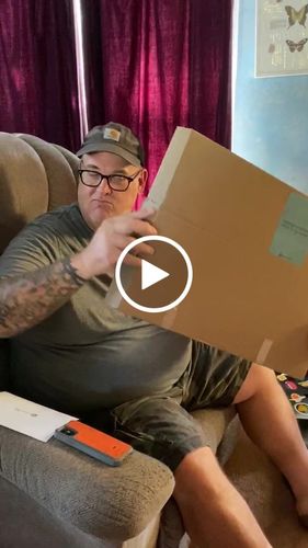 Customer video review of The King (Hooman)