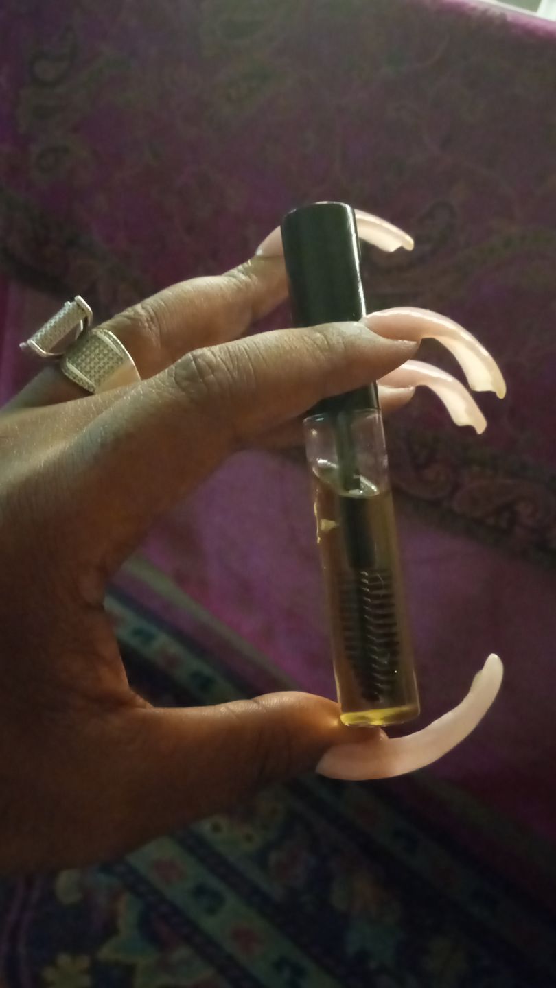 Customer photo review of Volume Eyebrow and Eyelash Serum -