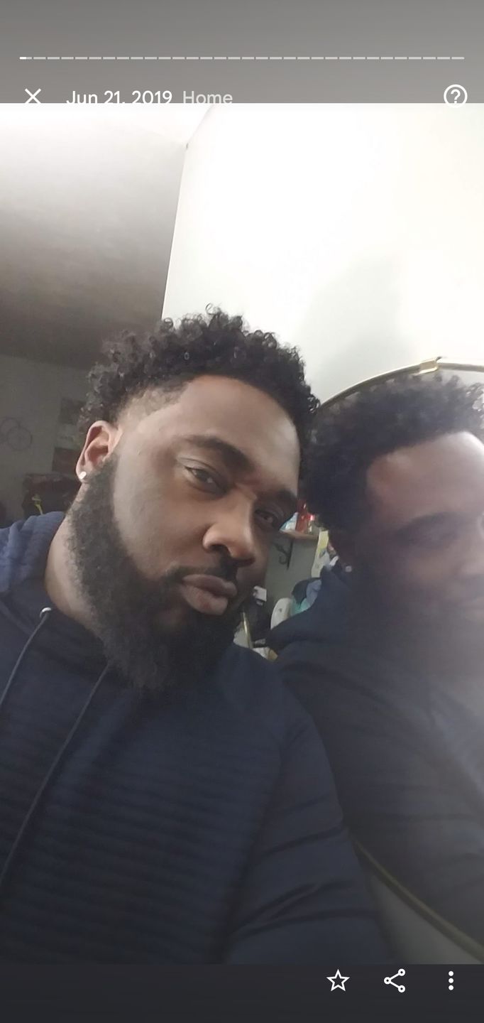 Customer photo review of Beard Pencil Filler/Brush (3 Pack)