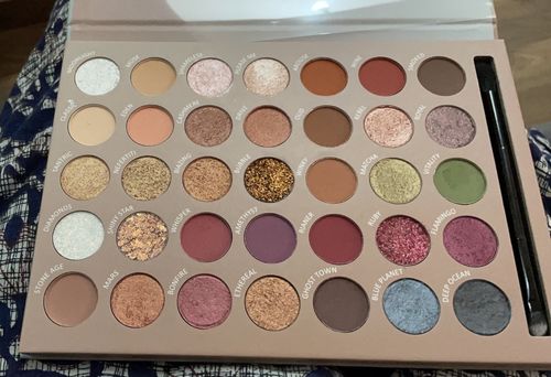 Customer photo review of Glam Pallete
