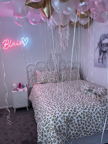 Customer photo review of Custom Neon Signs for Kids Rooms