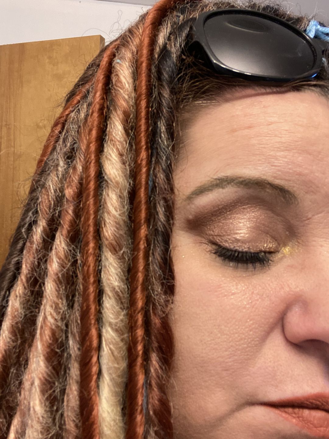 Customer photo review of (PRE ORDER) Dark Brown  - (1 pack of 5 Dreads)
