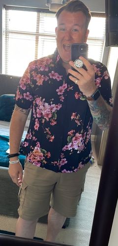 Customer photo review of Men's Flower Print Cotton Hawaiian Short Sleeve Shirt