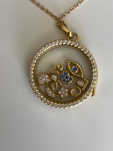 Customer photo review of FLOATING CHARM LOCKET