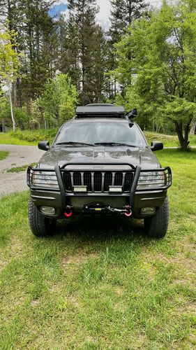 Customer photo review of WJ Hidden Winch Mount