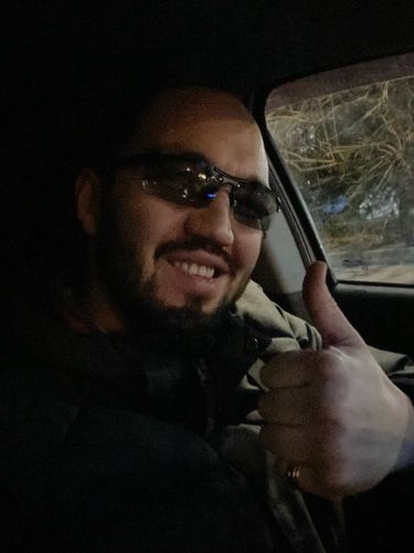 Customer photo review of Aluminum Rimless Photochromic Sunglasses