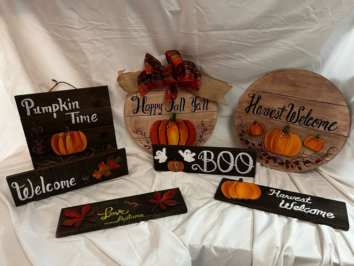 Customer photo review of Unfinished Wooden Pumpkin Silhoutte - Craft- up to 24" DIY