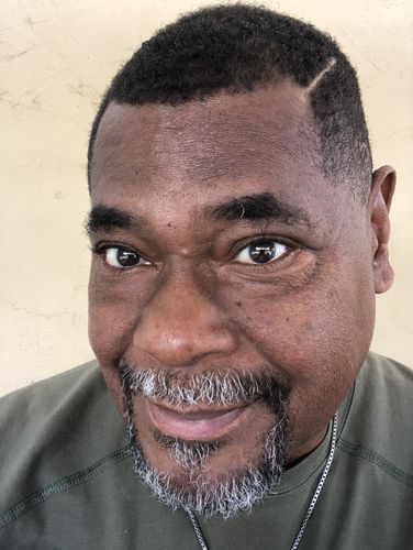 Customer photo review of Electric Dragon Sea Moss Gel